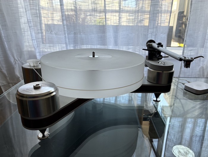 Clearaudio /  / Turntables / Tonearms
